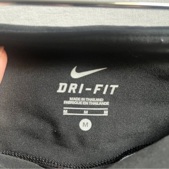 Nike Dri Fit cropped workout pants Sz M - Picture 7 of 12